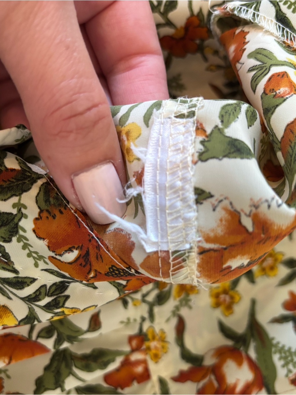 Vintage 60’s Floral Button-Front Shift Dress in Cream, Rust & Green Print - Picture 12 of 12